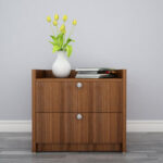 veils side table 01